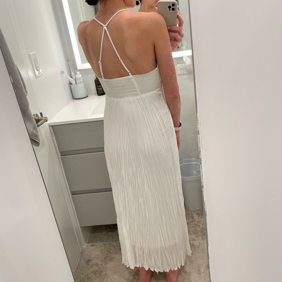 ALC Angelina Pleated Midi Dress White - Picture 6 of 10